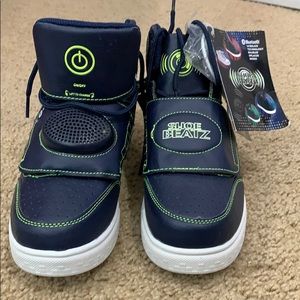 NWT Shoe Beatz